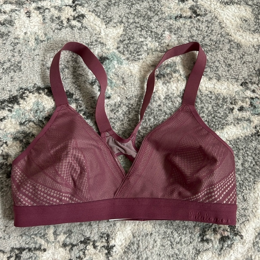 Lululemon Awake To Lace Bra 32C